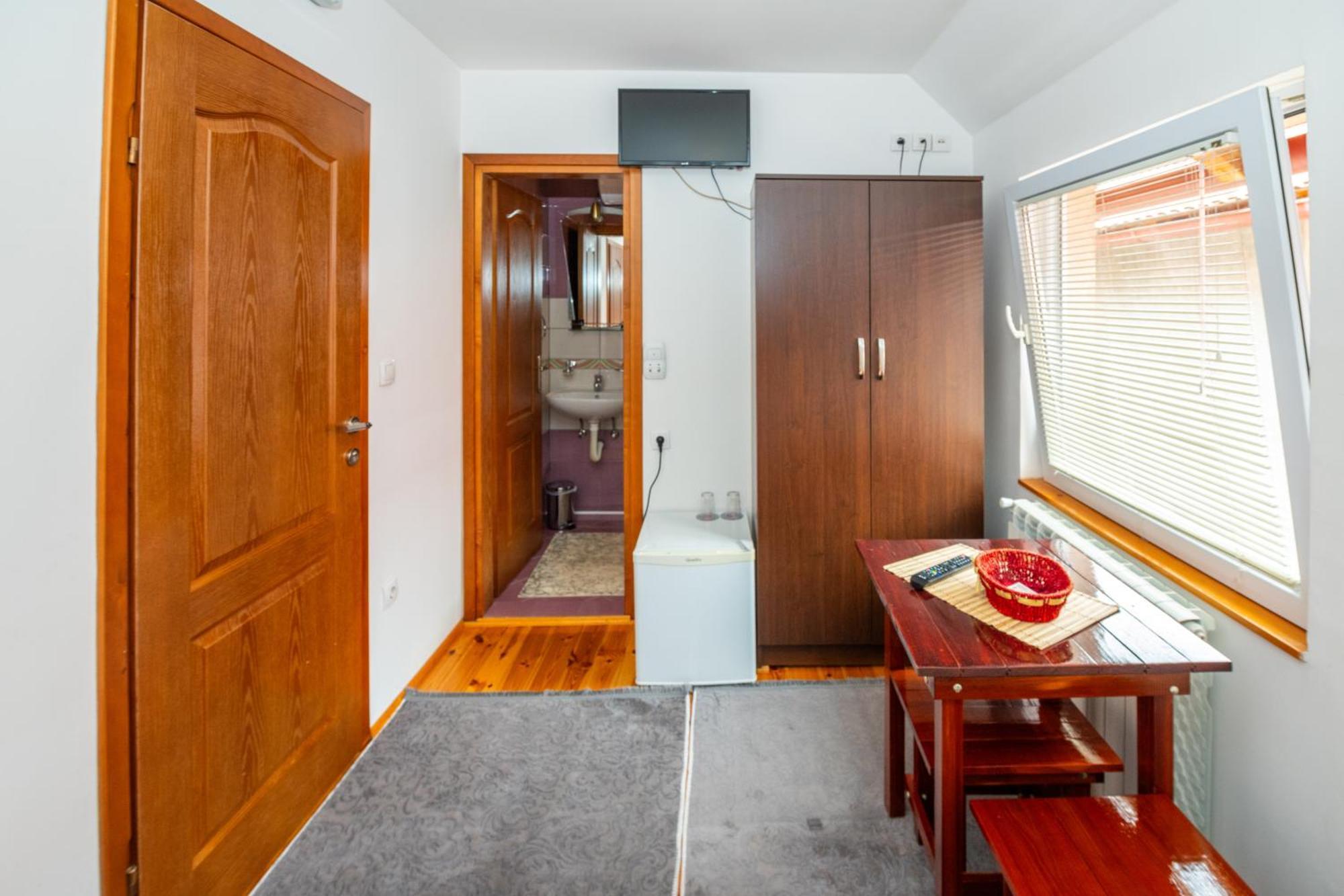 Rooms Sejo โคลาชิน ภายนอก รูปภาพ