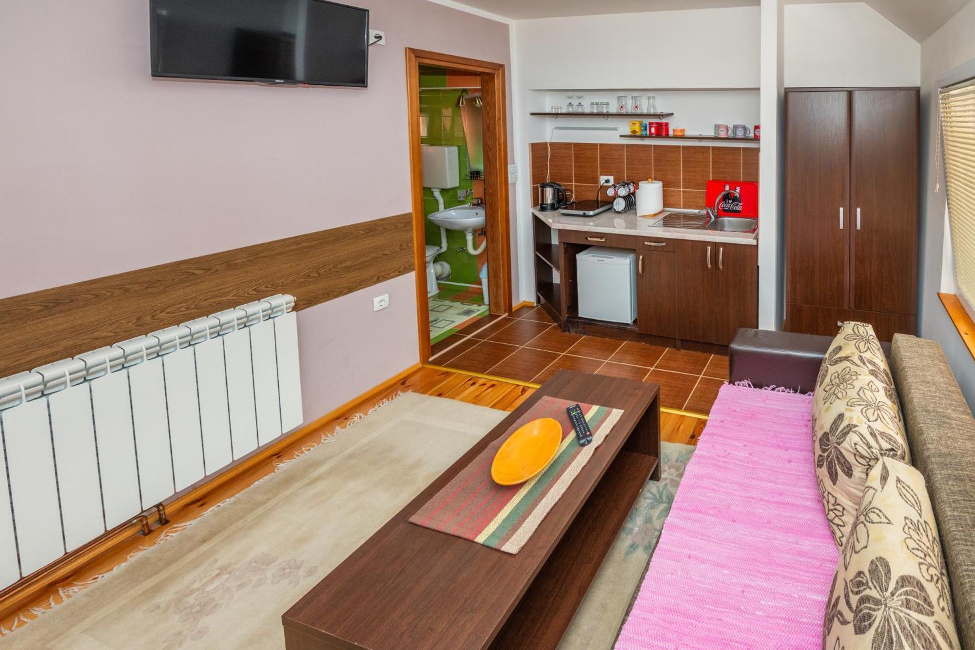 Rooms Sejo โคลาชิน ภายนอก รูปภาพ